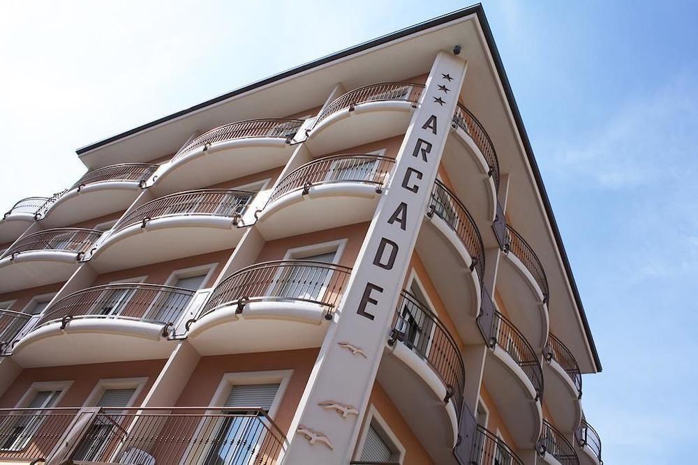 Hotel Arcade Rimini Dış mekan fotoğraf