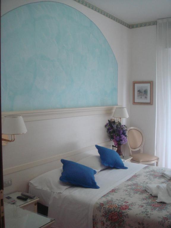 Hotel Arcade Rimini Dış mekan fotoğraf