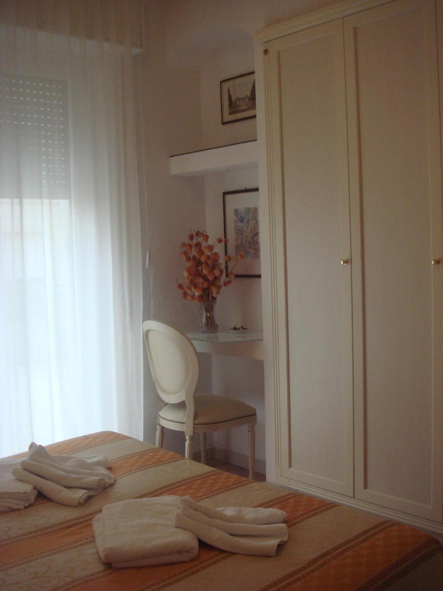 Hotel Arcade Rimini Dış mekan fotoğraf