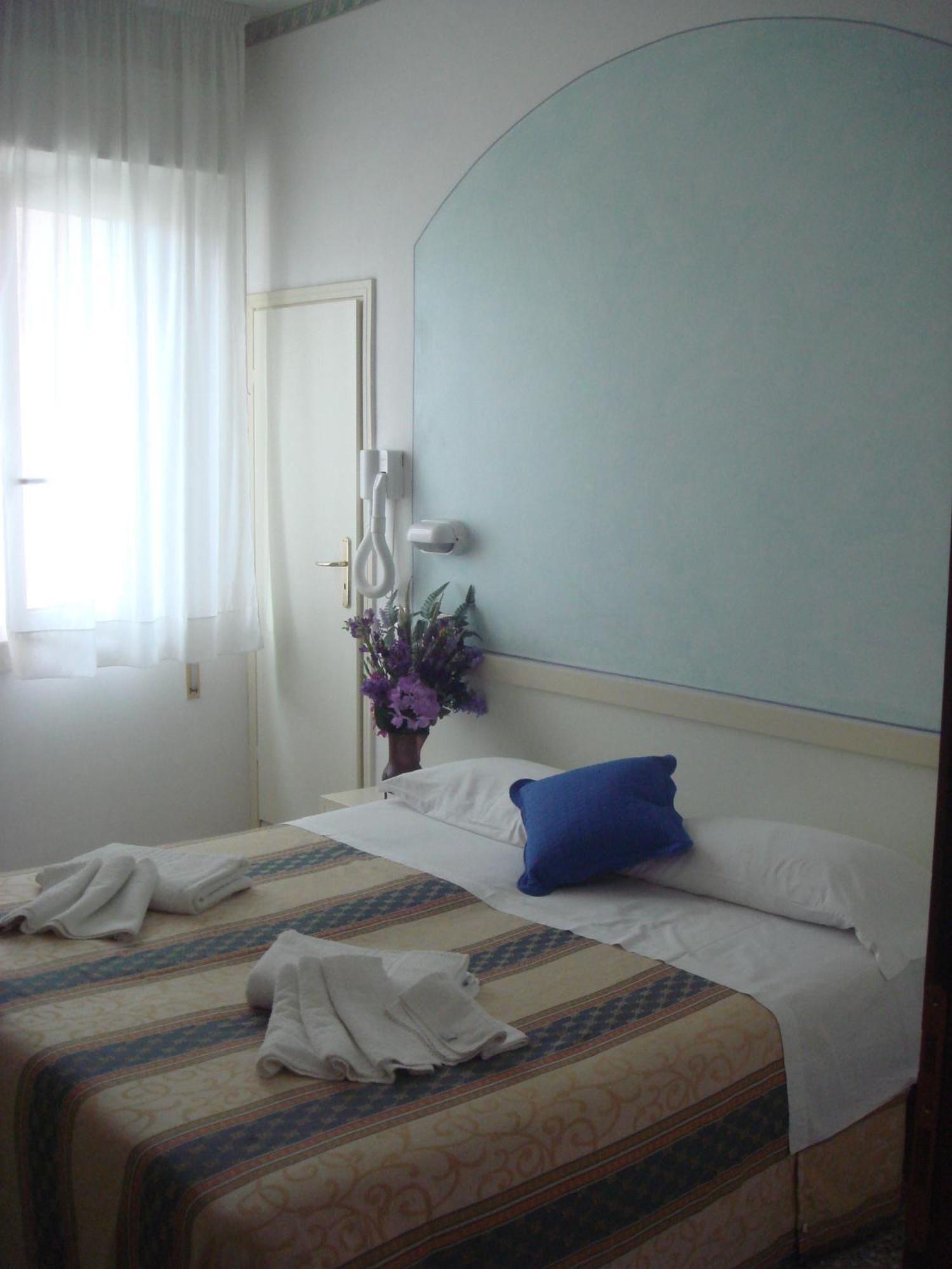 Hotel Arcade Rimini Dış mekan fotoğraf