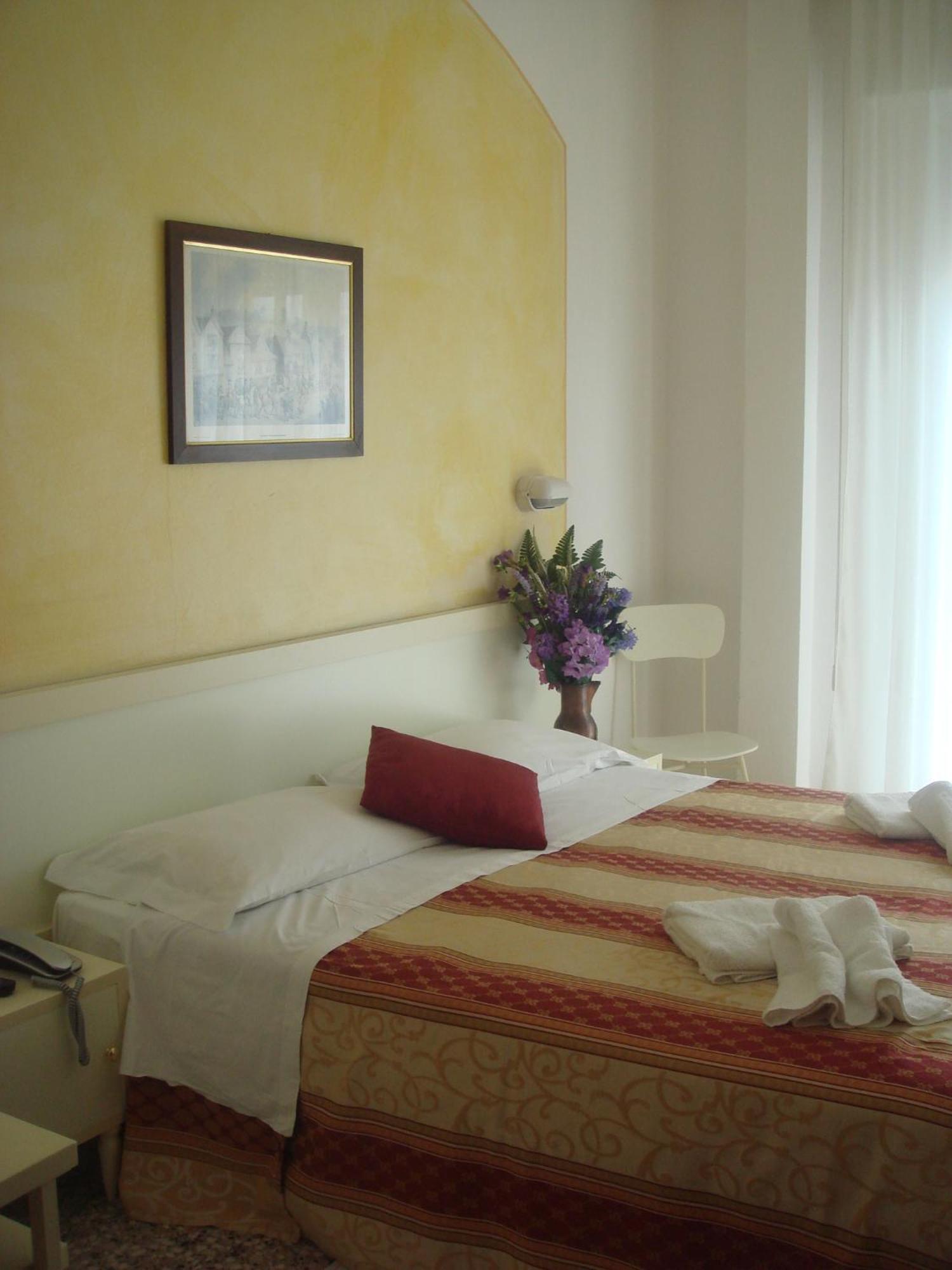 Hotel Arcade Rimini Dış mekan fotoğraf